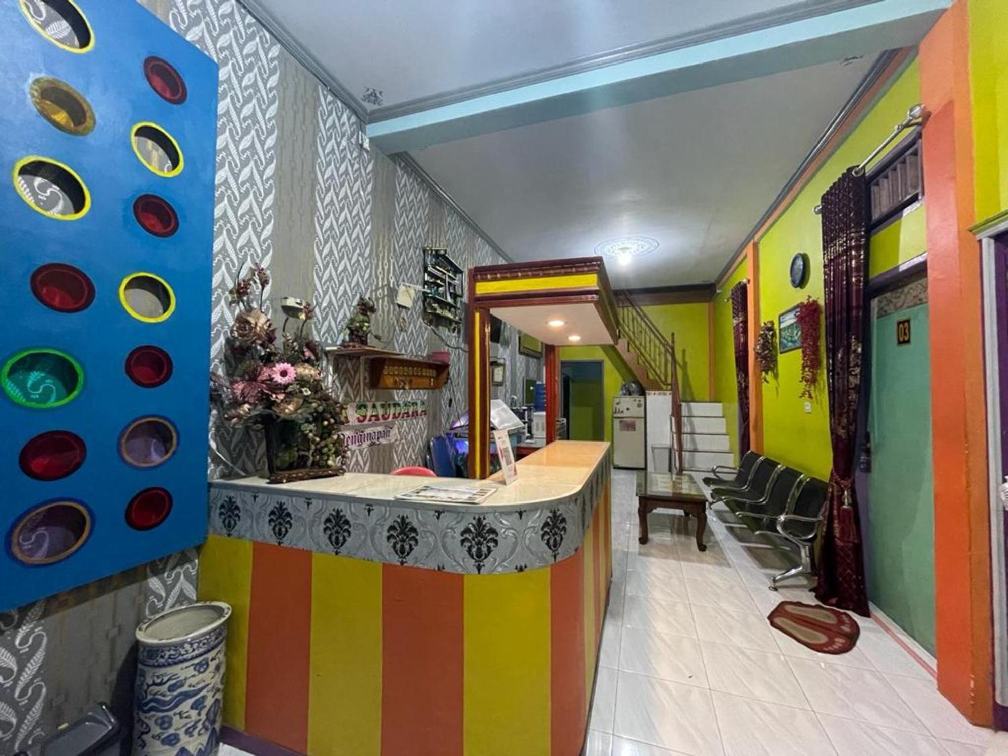 فندق Oyo 93308 Lima Saudara Syariah Painan المظهر الخارجي الصورة